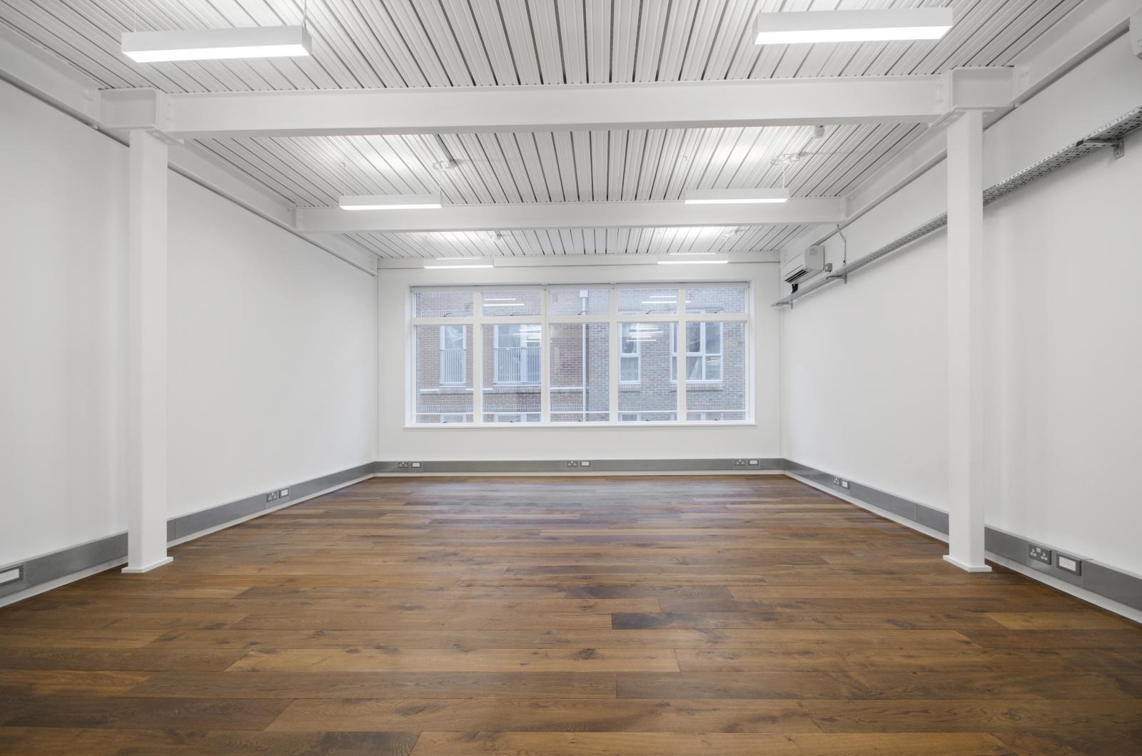 16-16A Baldwins Gardens,, EC1N (Office)