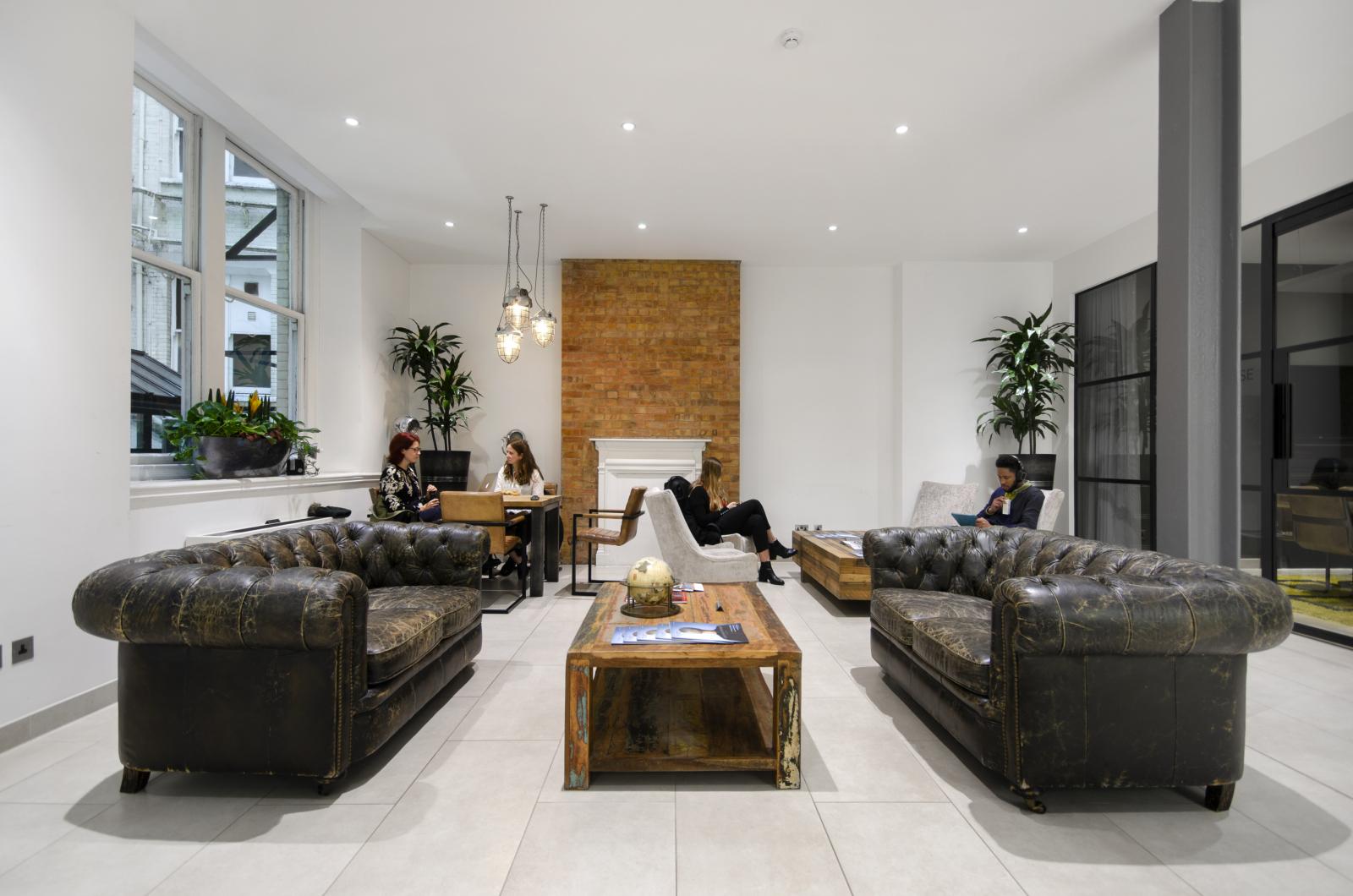 Salisbury House, London Wall , EC2M (Office)