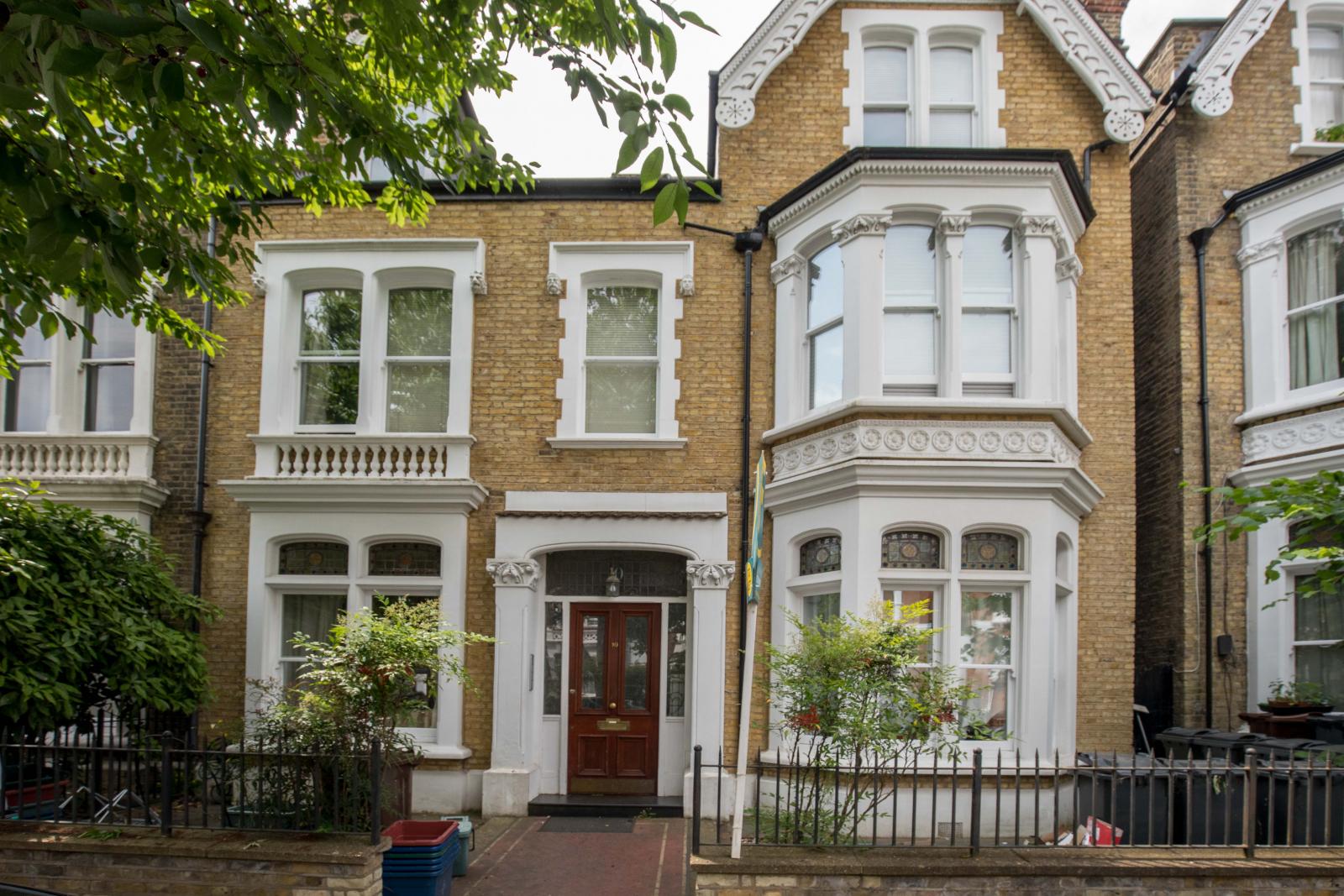Chiswick, W4 (Flat)