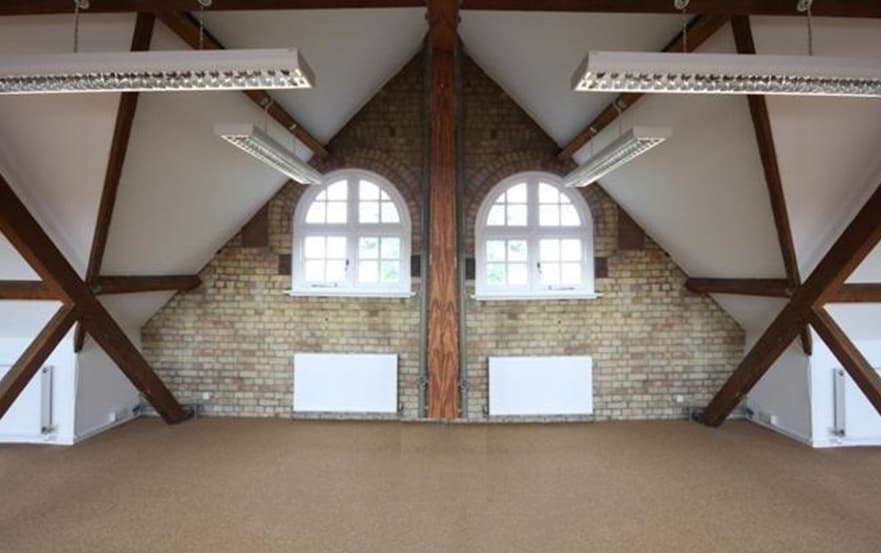 Islington, EC1R (Office)