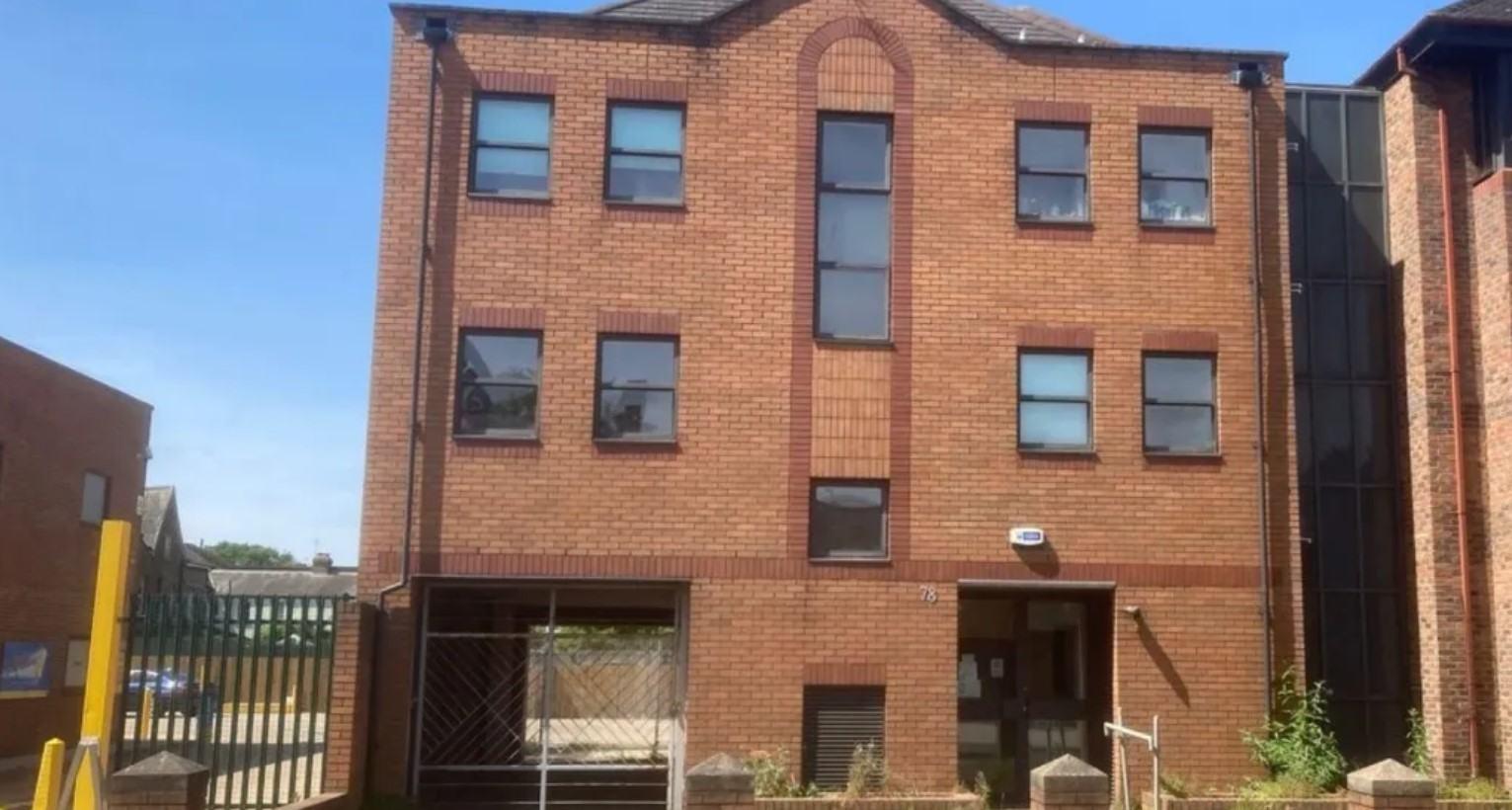 78 Coombe Road, KT3 (Commercial Property)