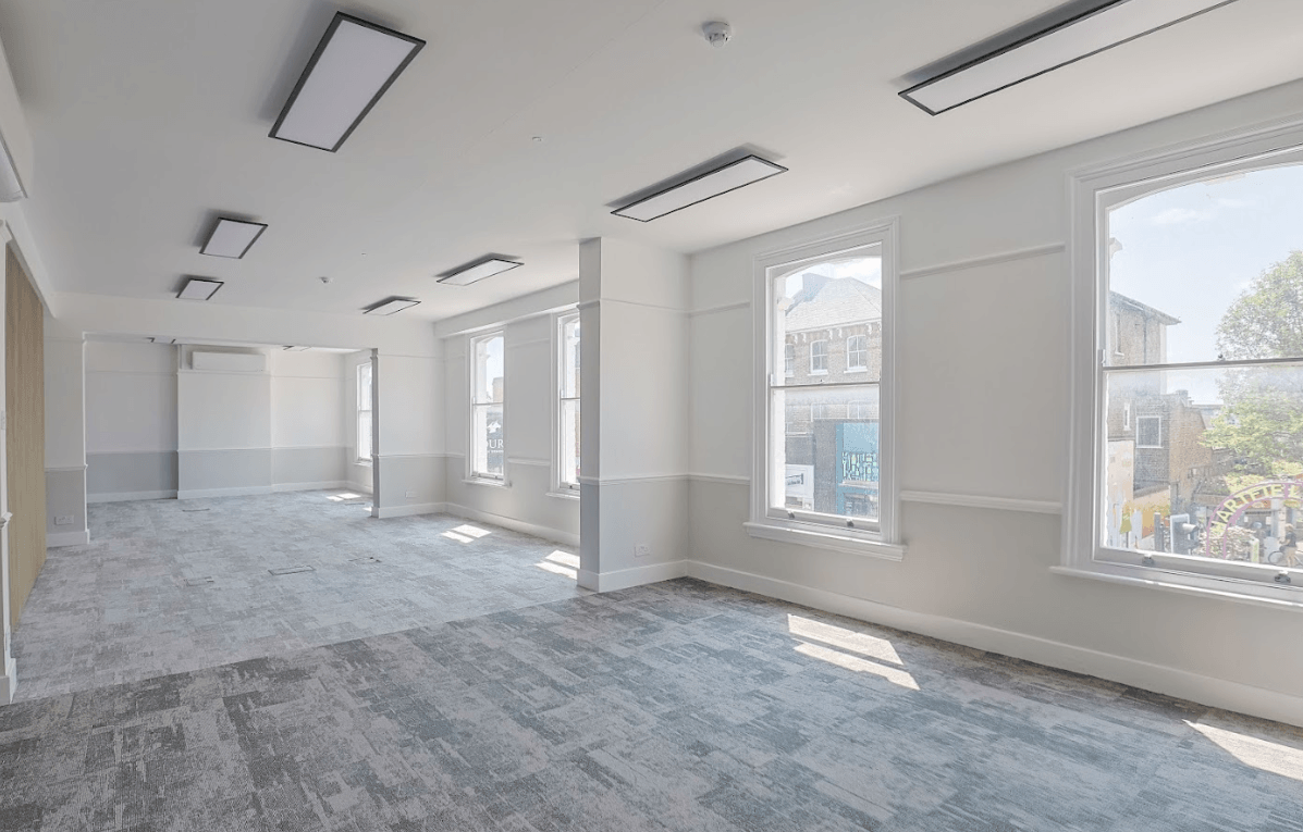 Wimbledon, SW19 (Office)