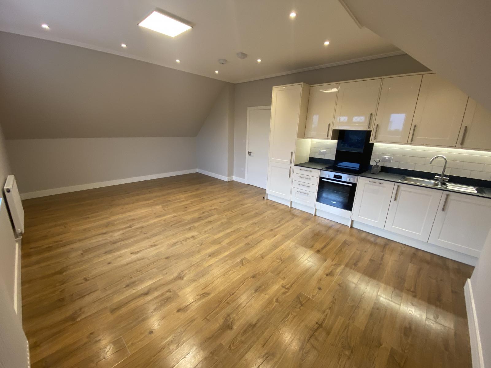 Acton, W3 (Flat)