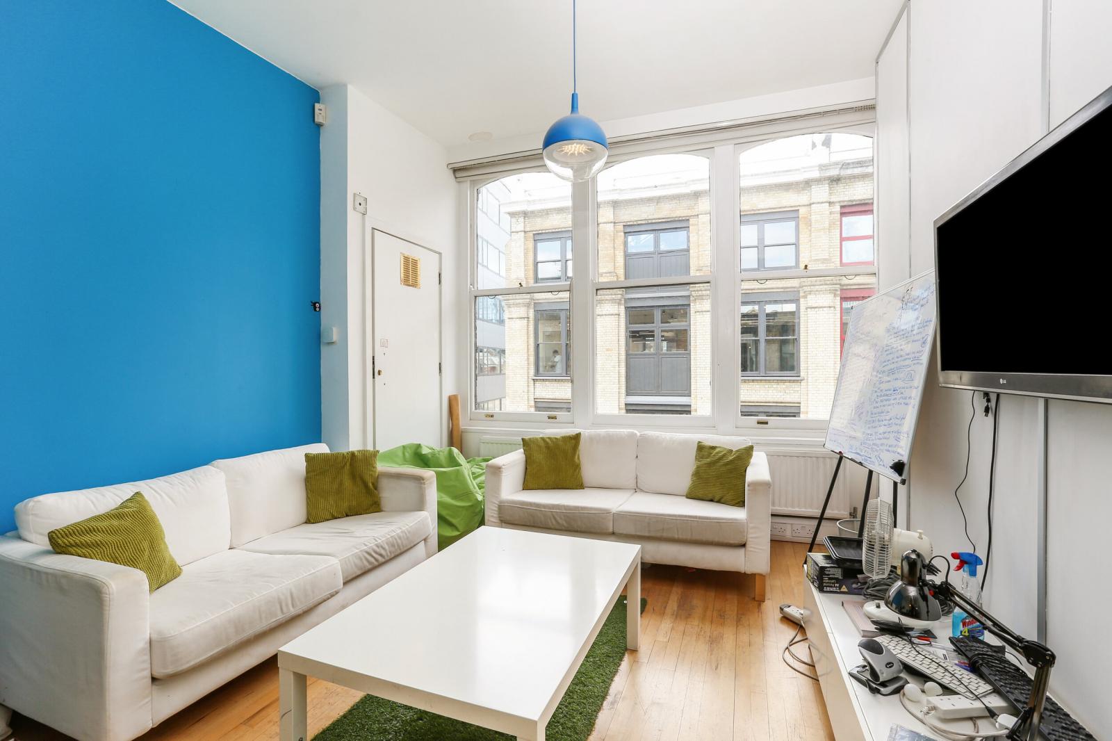 London, EC2A (Office)